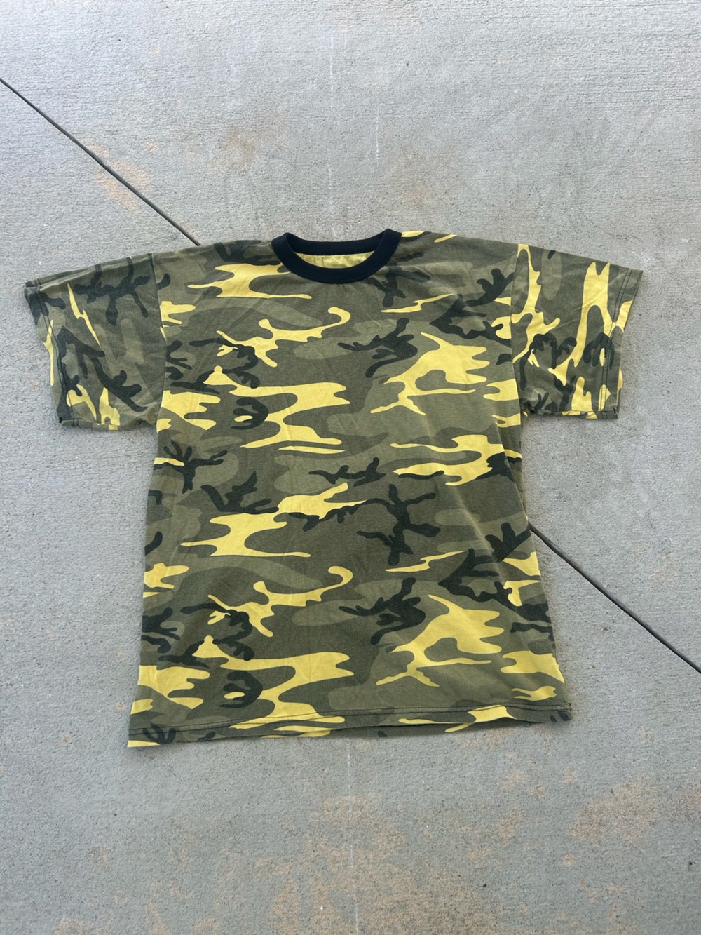 Men’s Camo Print Bottoms in Green and Yellow